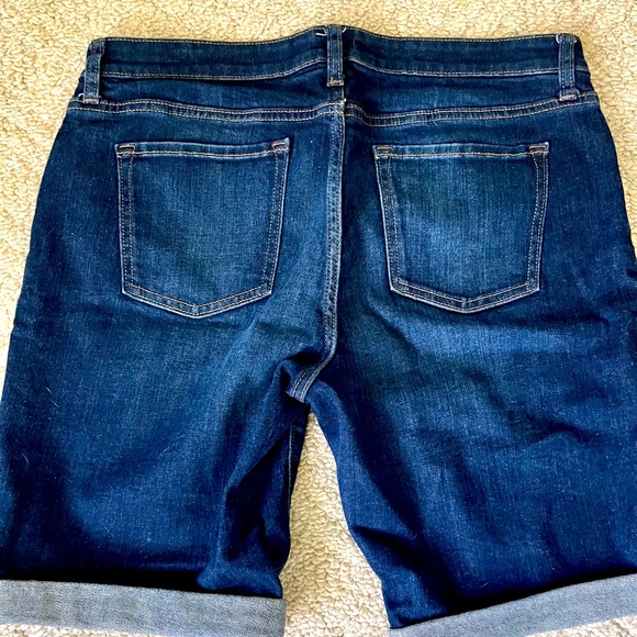 Gap jean Bermuda shorts. - Picture 2 of 3